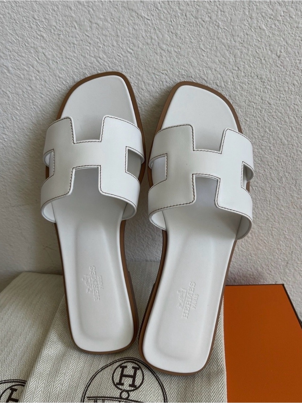 White Oran Slide Sandals - Women's Leather Slides